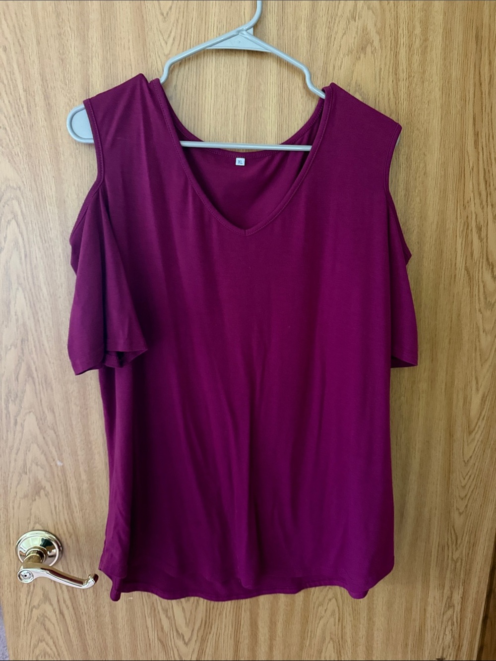 Cold-Shoulder V-Neck Top in Berry